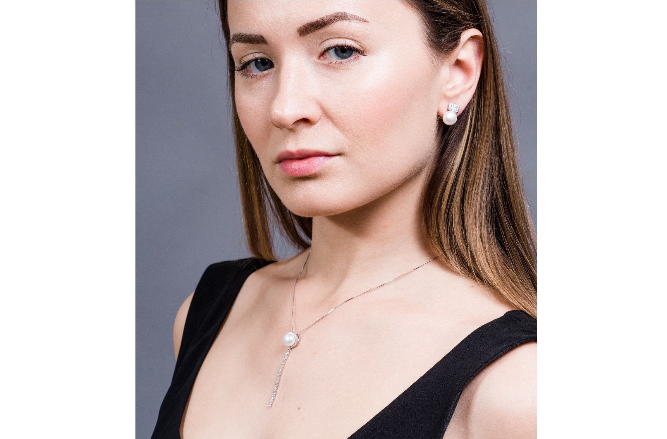 Freshwater Pearl Pendant and Sterling Silver (925) Chain Necklace 9mm-Pearl Rack