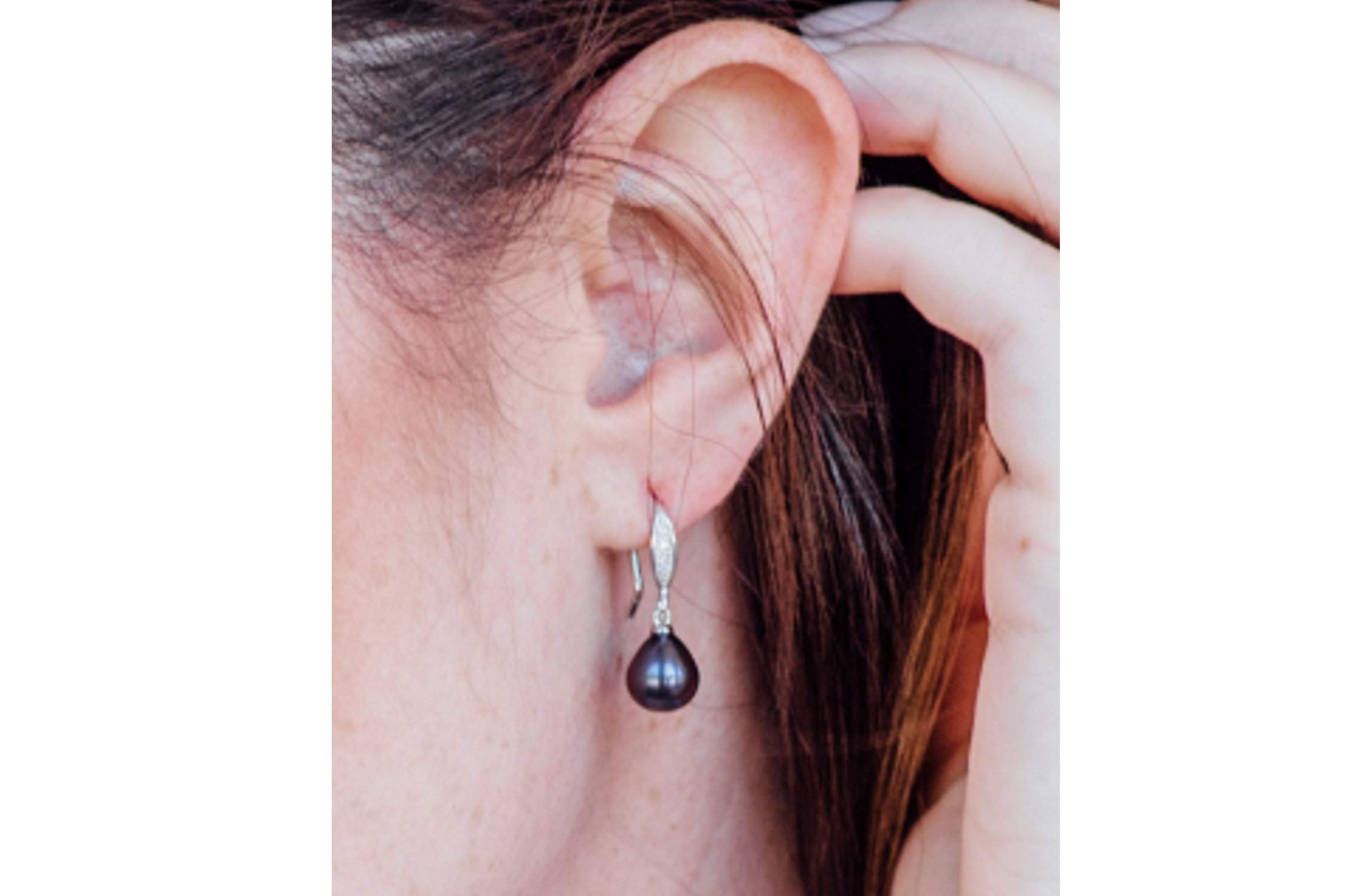 Rice Shape Dark Blue Cultured Freshwater Pearl Dangle Drop Earring with Sterling Silver 9mm-Pearl Rack