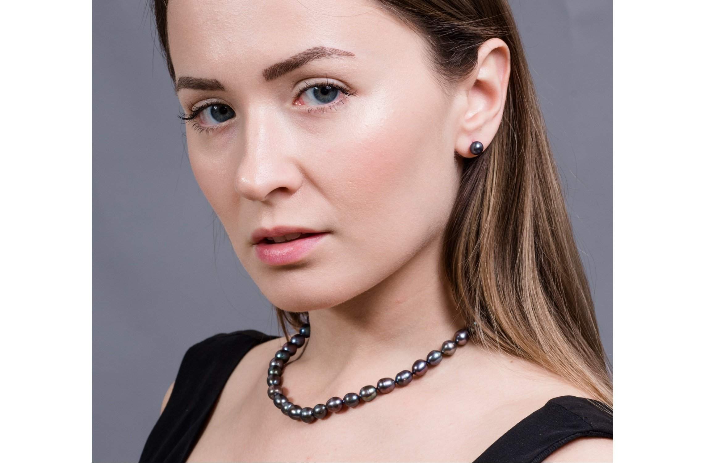Single Strand Rice Shape Peacock Blue Freshwater Pearl Necklace 8mmx10mm-Pearl Rack