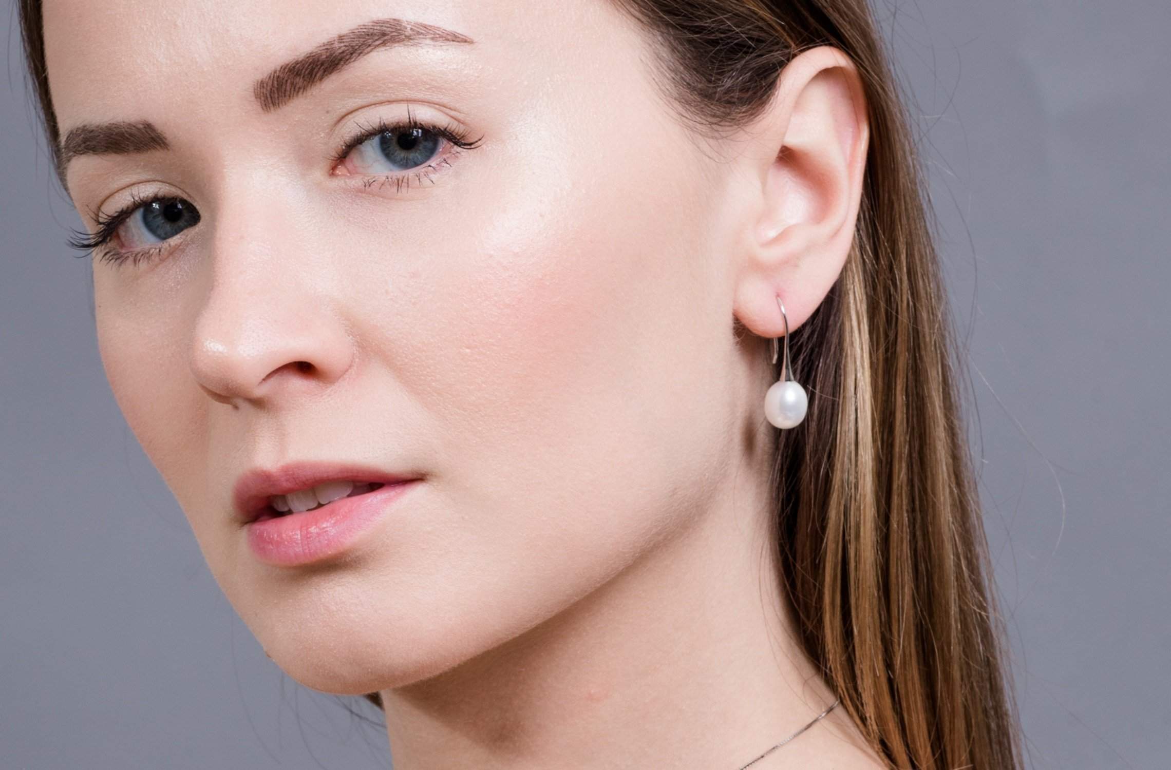 Rice Shape White Freshwater Pearl Dangle Drop Earrings with Sterling Silver 9mm-Pearl Rack