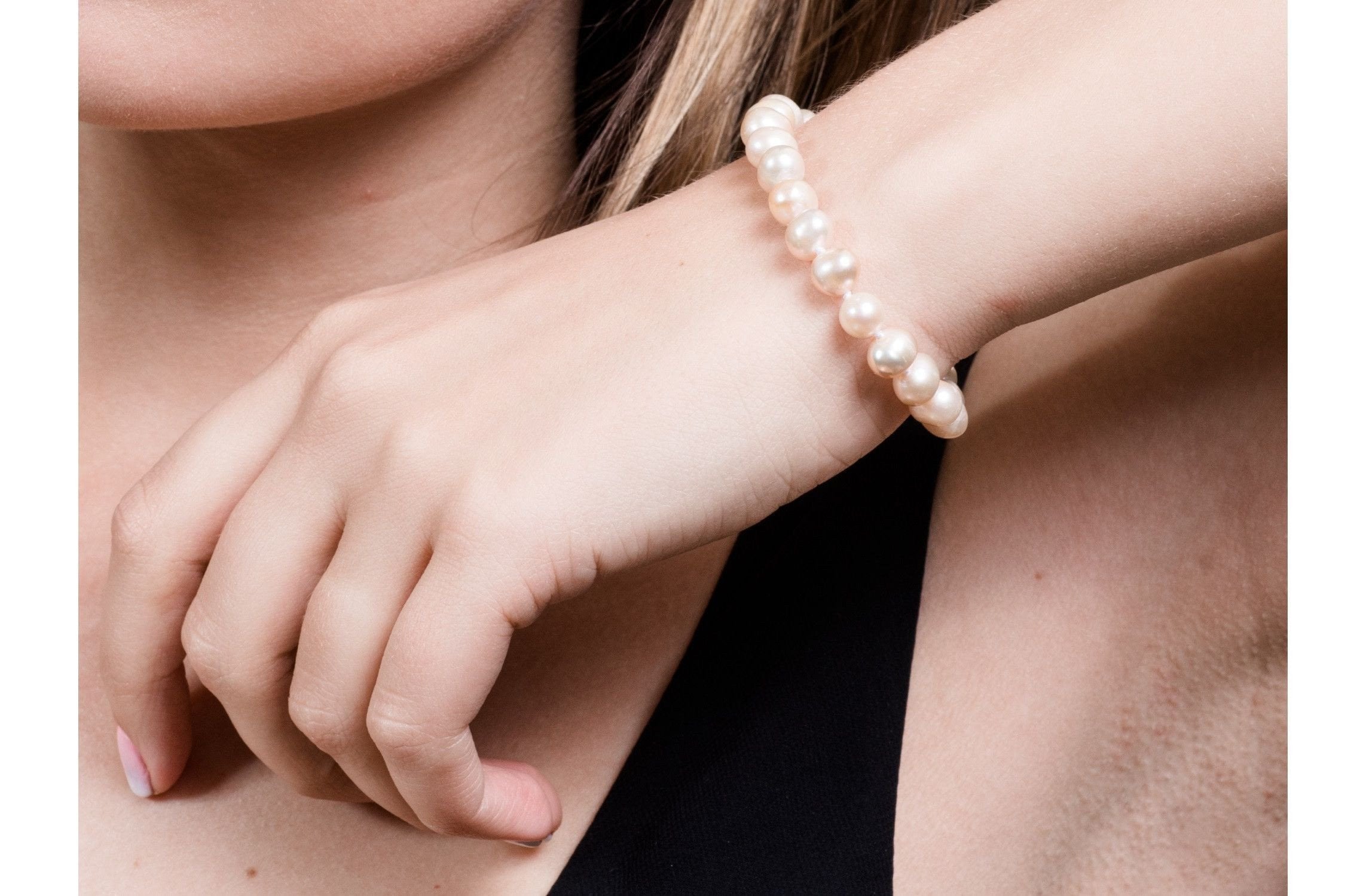 Single Strand Peach Freshwater Pearl Bracelet 8mm-Pearl Rack