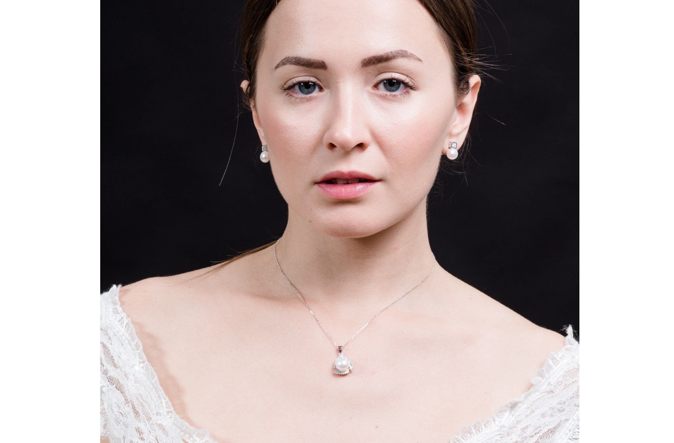 Freshwater Pearl Pendant and Sterling Silver (925) Chain Necklace 10mm-Pearl Rack