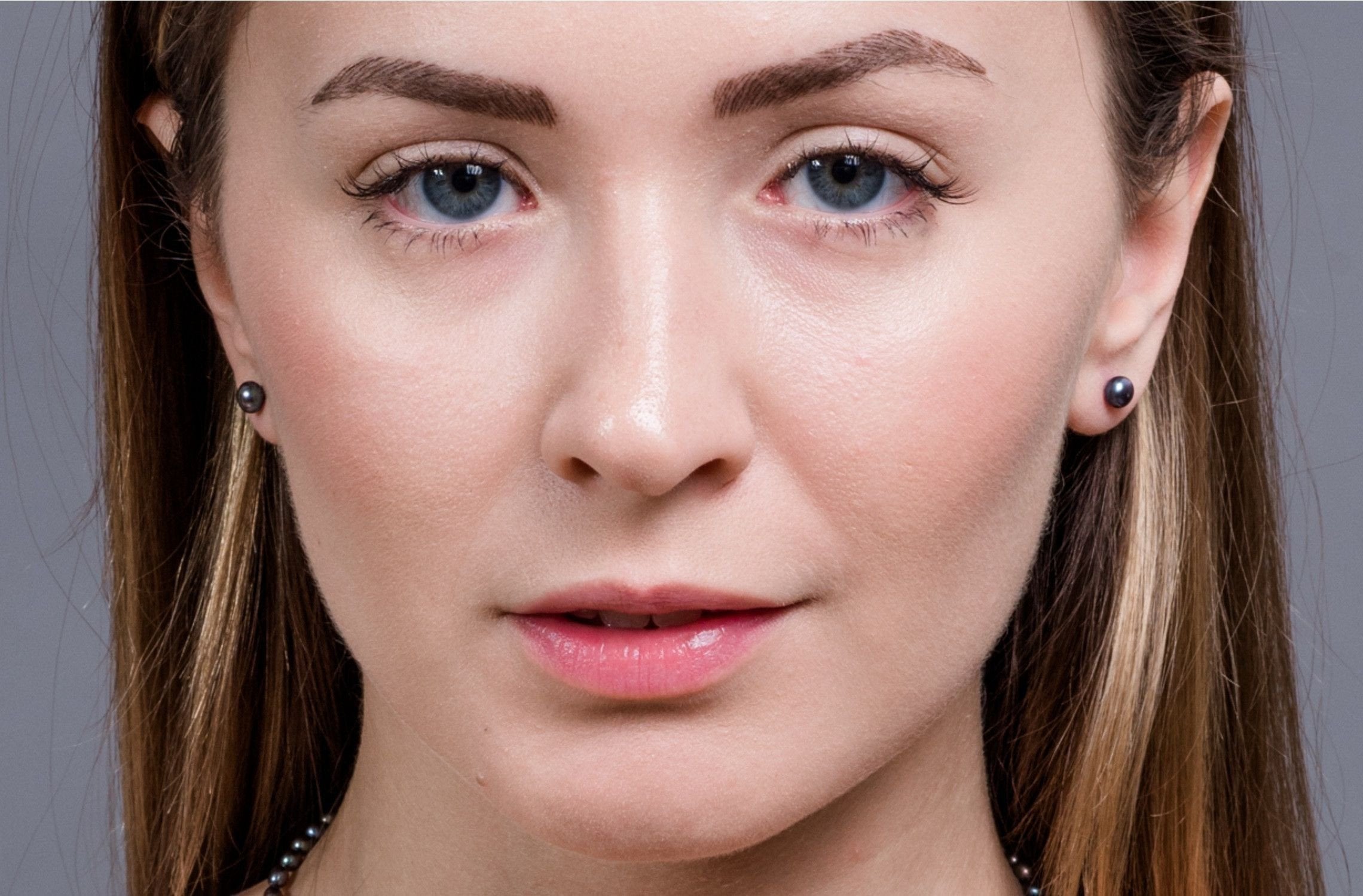Peacock Blue Freshwater Pearl Stud Earrings Sterling Silver 5mm-Pearl Rack